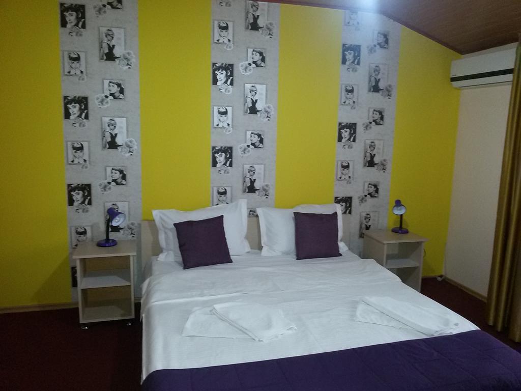 City Comfort Villa Boekarest Buitenkant foto