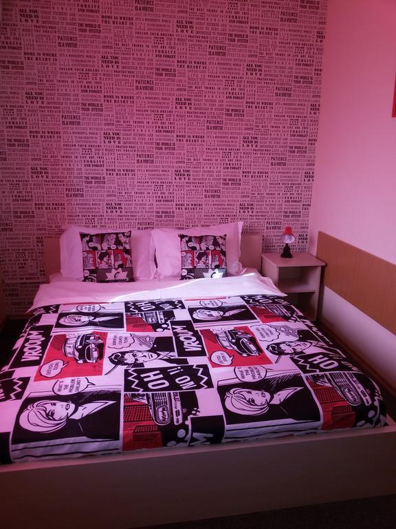 City Comfort Villa Boekarest Kamer foto