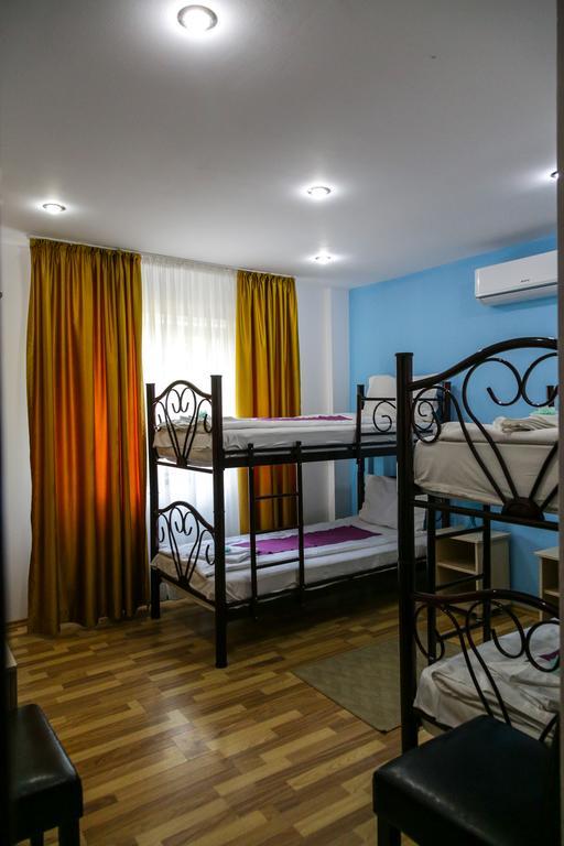 City Comfort Villa Boekarest Buitenkant foto
