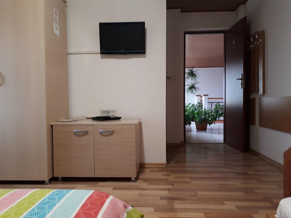 City Comfort Villa Boekarest Buitenkant foto