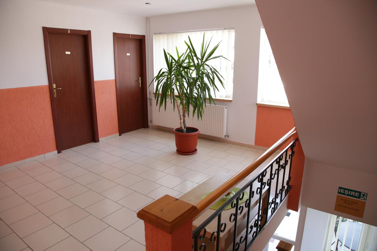 City Comfort Villa Boekarest Buitenkant foto